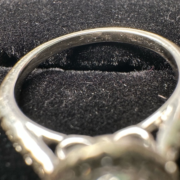 1/2 Ct TW Oval/ Round Diamond Engagement Ring - Picture 8 of 13